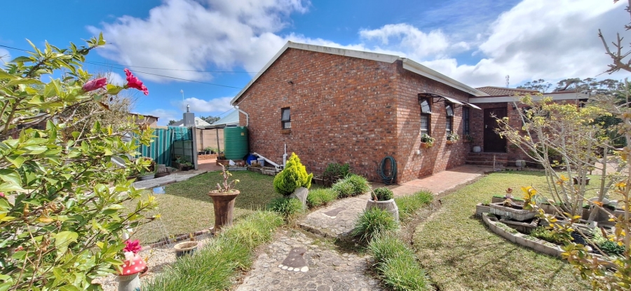 3 Bedroom Property for Sale in Albertinia Western Cape
